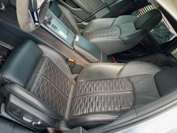 Revêtement portière 4portes arrière droite Audi RS6