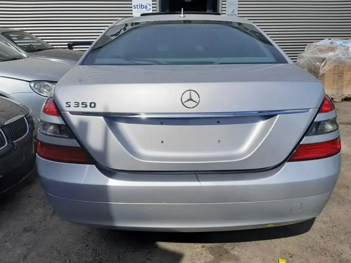 Ceinture de sécurité arrière centre Mercedes S-Klasse
