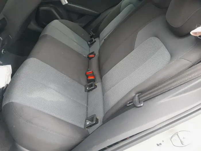 Ceinture de sécurité arrière centre Audi Q2