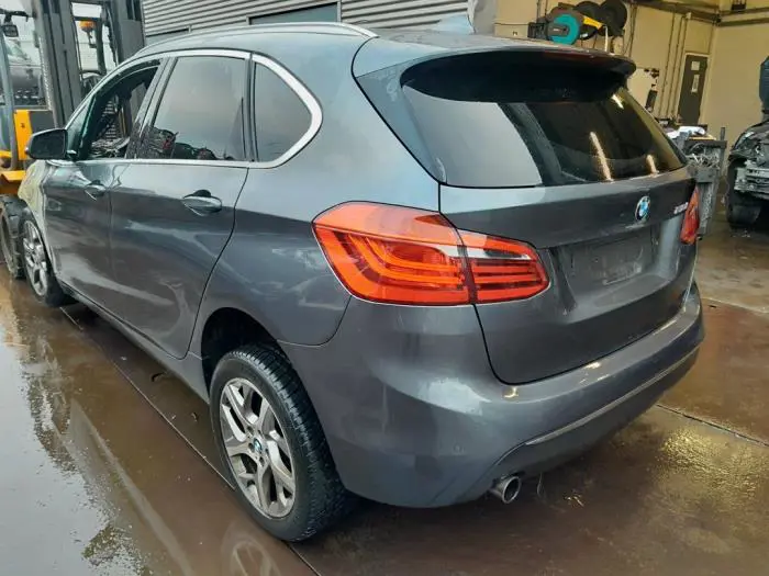 Ceinture de sécurité arrière gauche BMW 2-Série