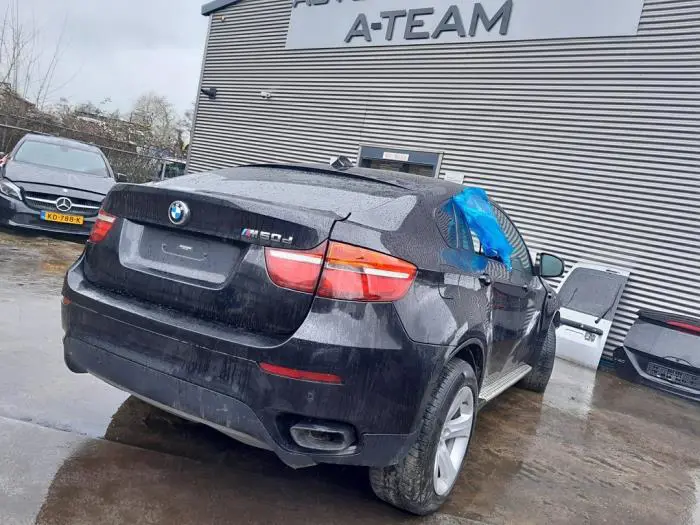 Assistant de freinage BMW X6