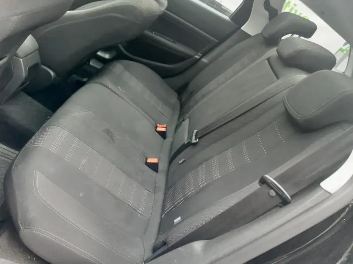Ceinture de sécurité arrière centre Peugeot 308