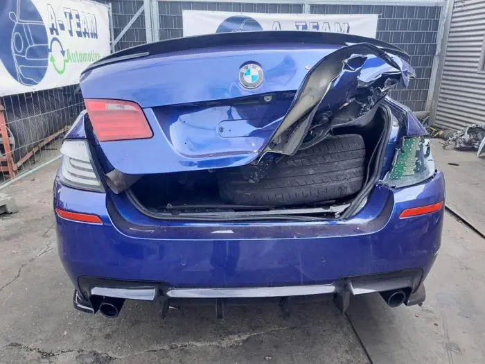 Echappement silencieux arrière BMW 5-Série