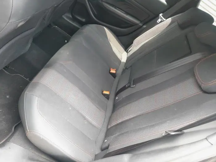Ceinture de sécurité arrière centre Peugeot 308