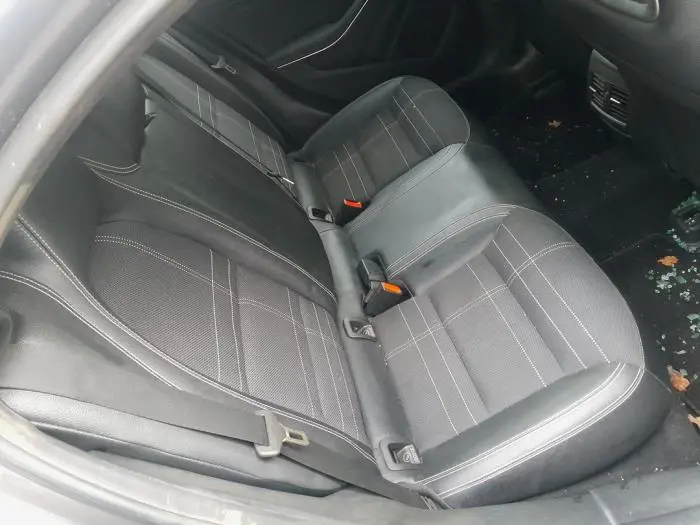 Ceinture de sécurité arrière centre Mercedes A-Klasse