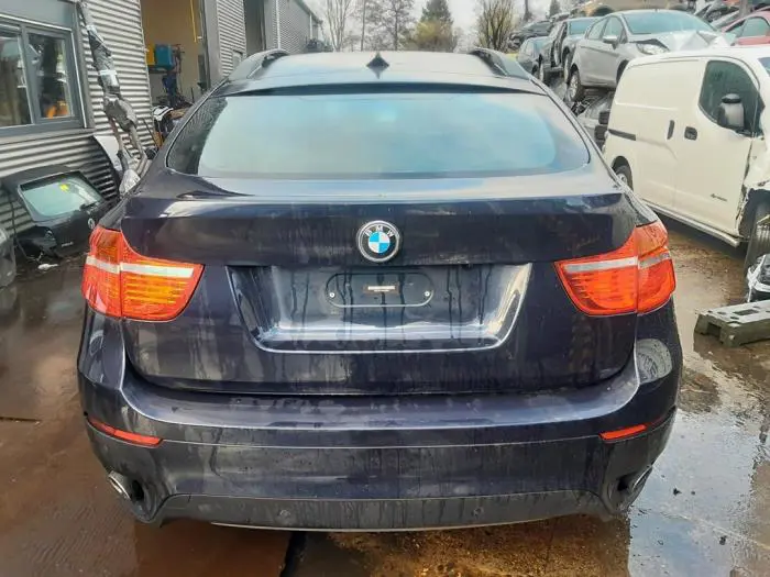 Plage arrière BMW X6