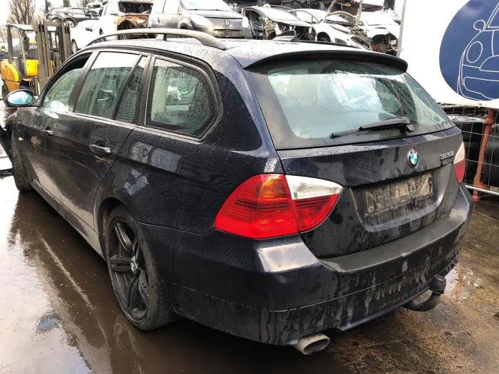Feu arrière gauche BMW 3-Serie