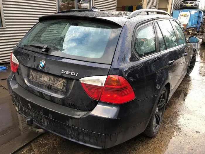 Feu arrière droit BMW 3-Serie