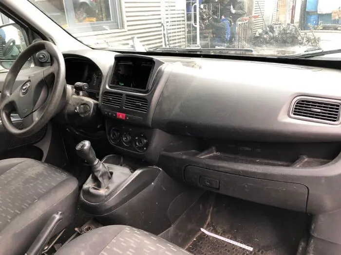 Dashboardkastje Opel Combo