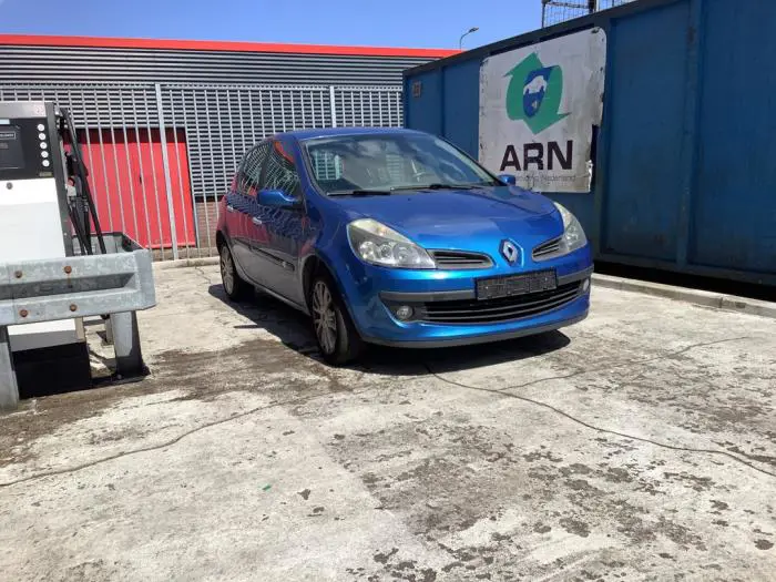 Ceinture de sécurité arrière centre Renault Clio