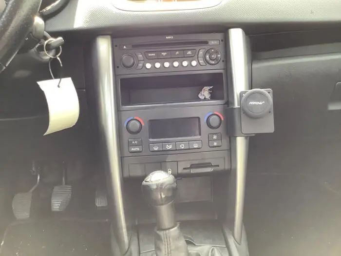 Panneau climatronic Peugeot 207