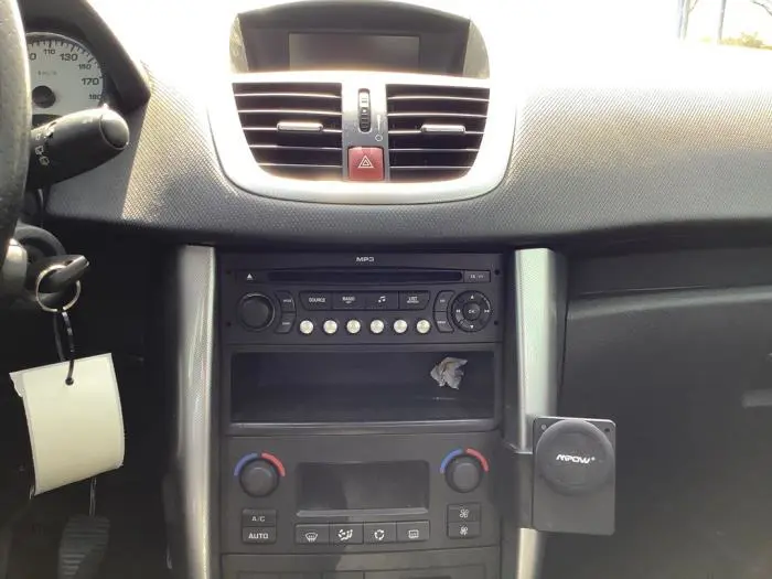Radio/Lecteur CD Peugeot 207