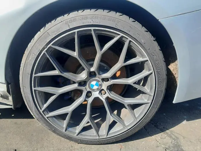 Jante + pneumatique BMW M4