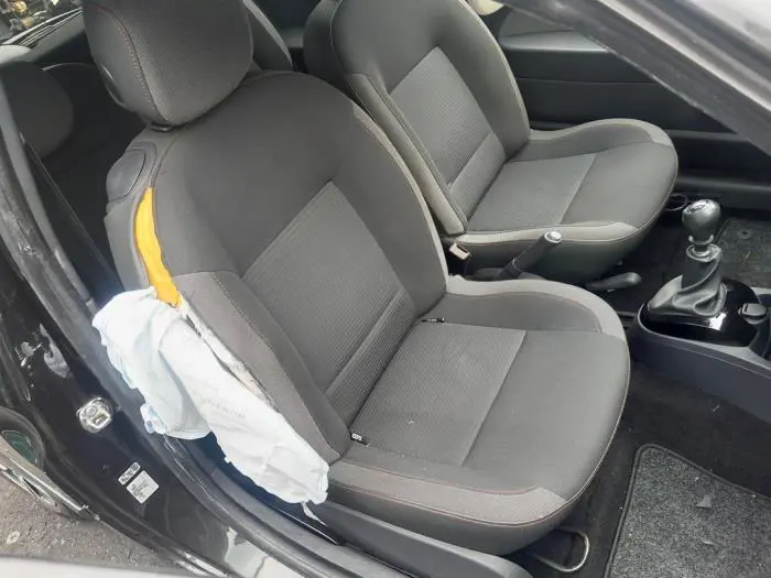 Veiligheidsgordel rechts-voor Renault Twingo